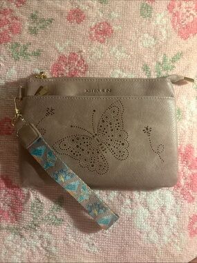Butterfly Wristlet 🦋